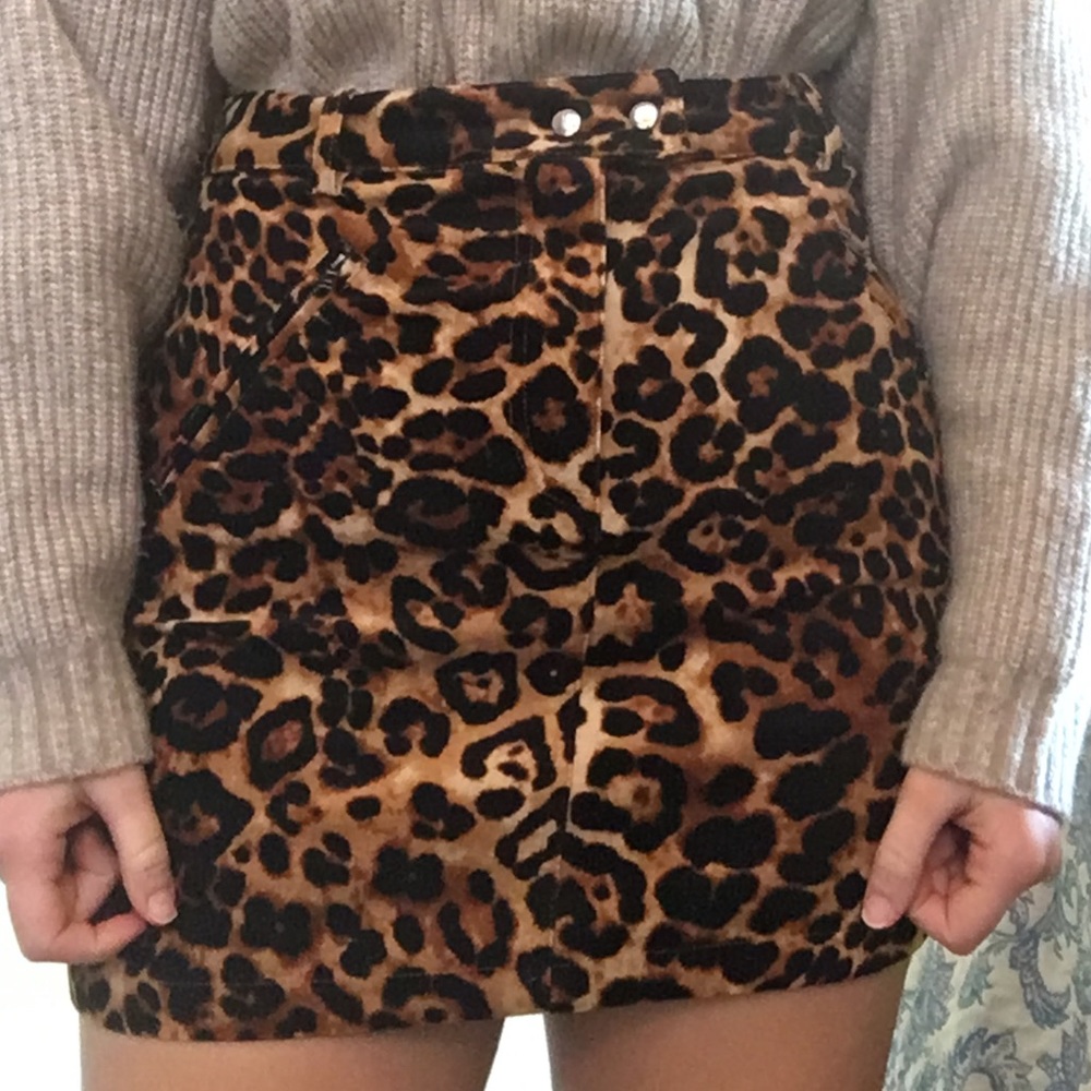 NWT cheetah print mini skirt